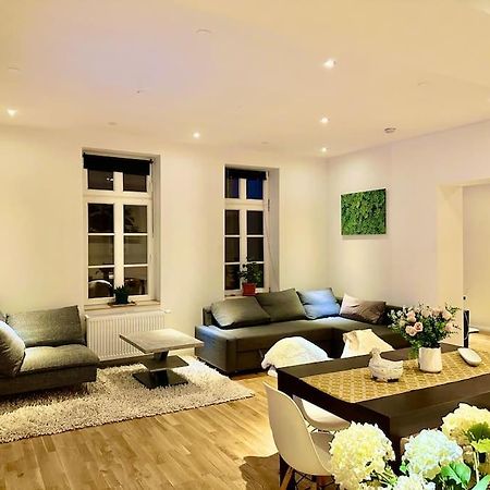 Wohnung Am Schloss 2 - Bestes Apartment In 魏尔堡 外观 照片