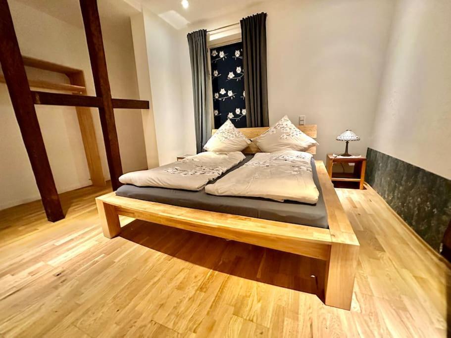 Wohnung Am Schloss 2 - Bestes Apartment In 魏尔堡 外观 照片